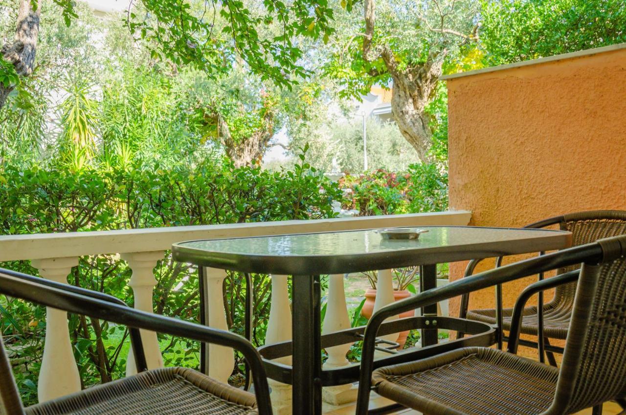 לימנאס Villa Eden מראה חיצוני תמונה